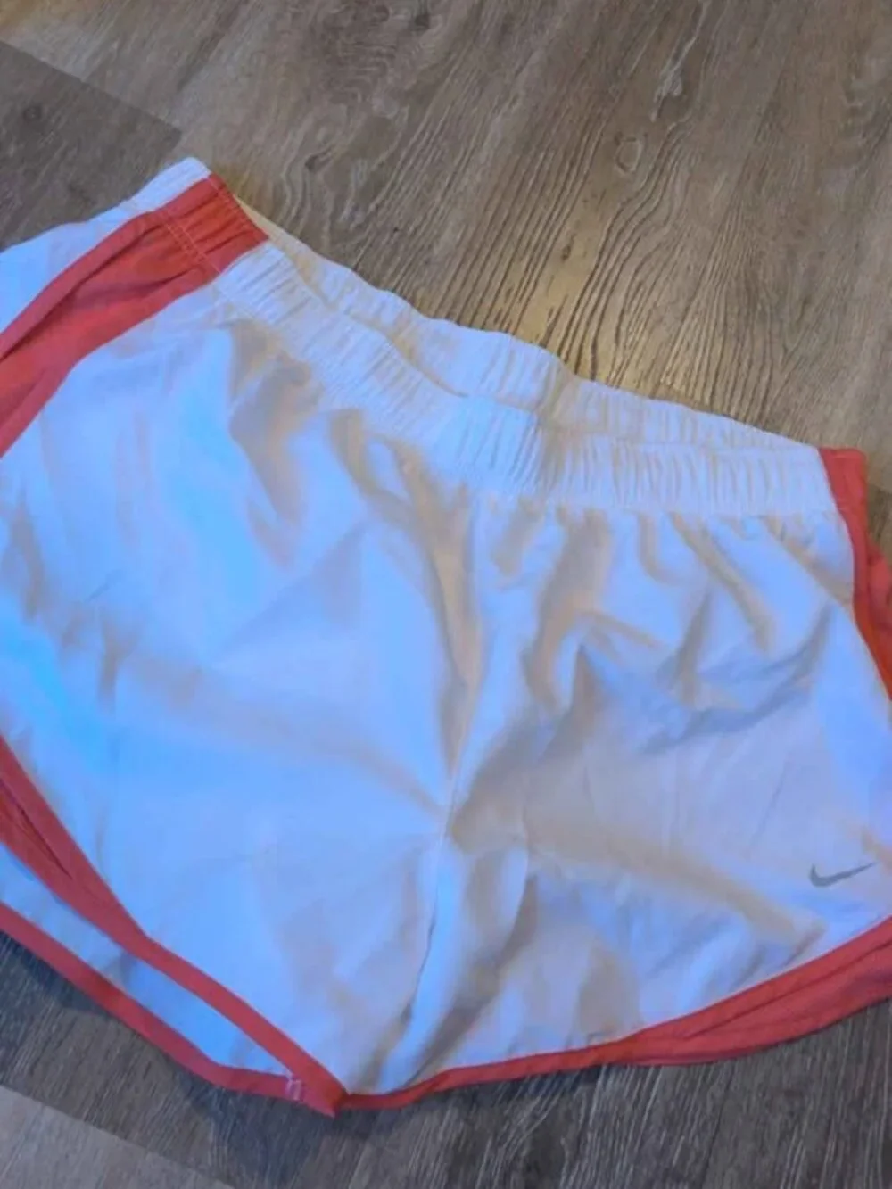 Nike Tempo DRI-FIT Running Shorts White Coral Womens XL new